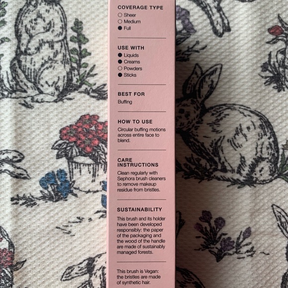 New Sephora Collection PRO Foundation Brush (No. 70) - Picture 7 of 9